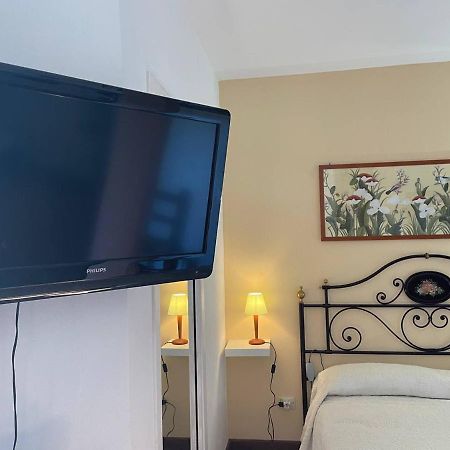 Aventina Holiday Home Burcei Екстериор снимка