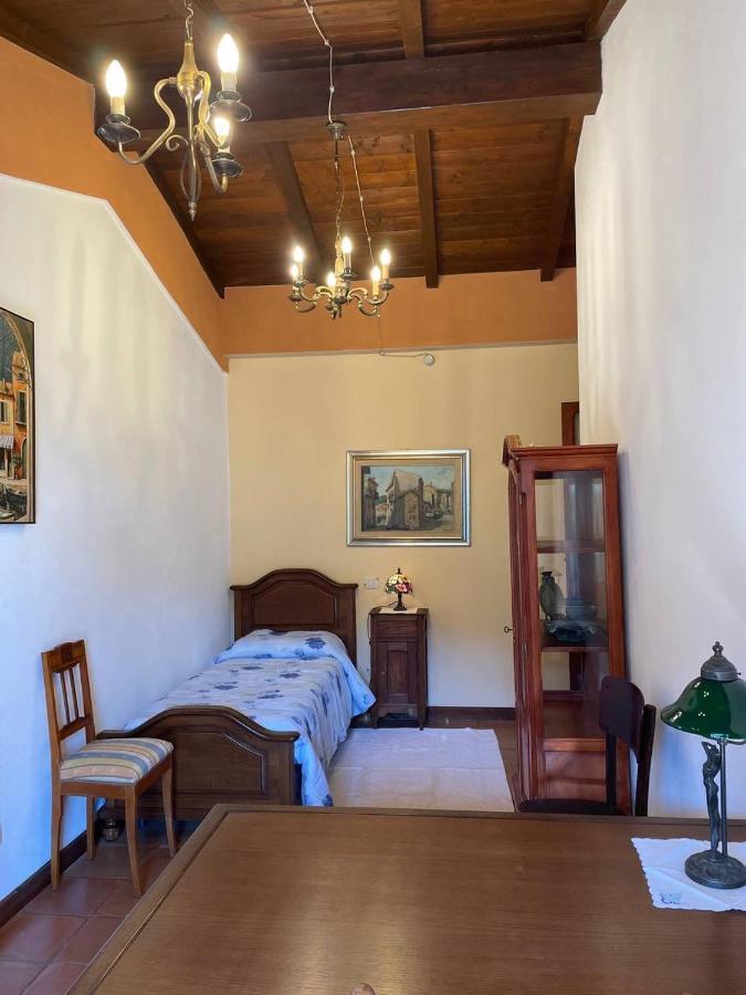 Aventina Holiday Home Burcei Екстериор снимка