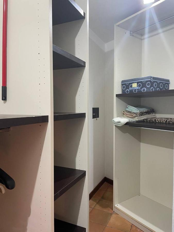 Aventina Holiday Home Burcei Екстериор снимка