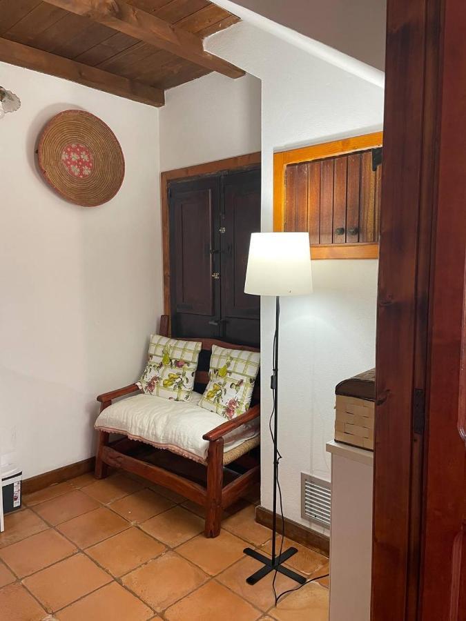 Aventina Holiday Home Burcei Екстериор снимка
